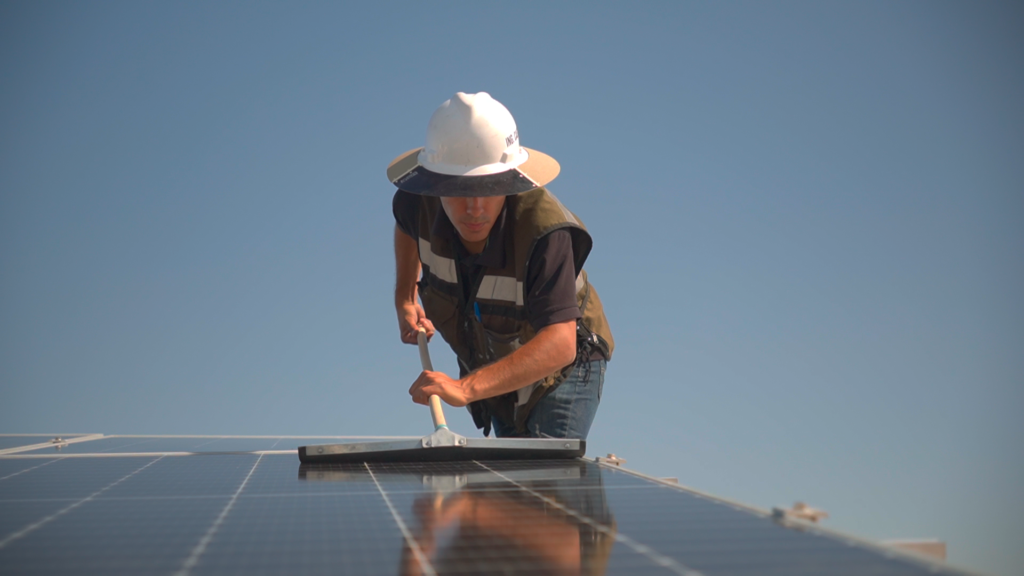 mantenimiento y limpieza de paneles solares en mexicali