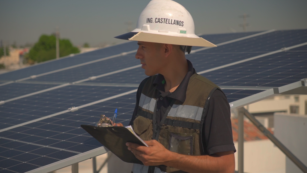 Inspección Final al terminar la instalación de paneles solares en Mexicali